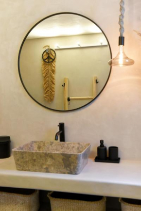 Syros-house